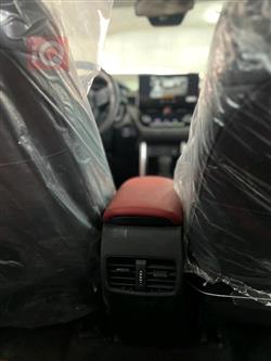 تۆیۆتا کۆرۆلا کرۆس